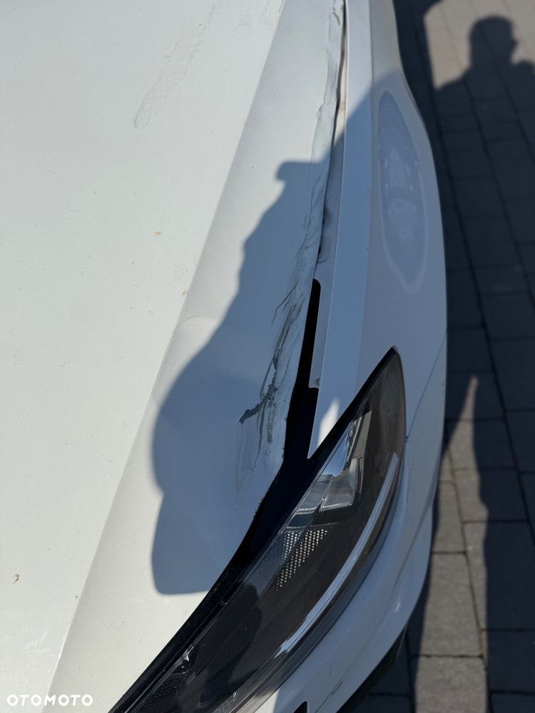 Volkswagen Golf - 11