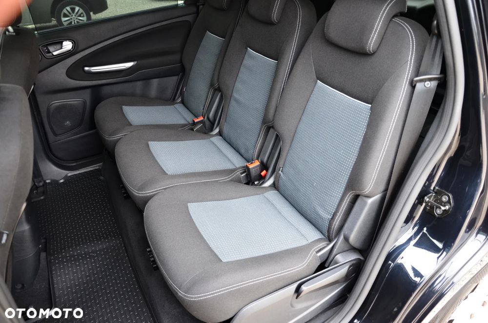 Ford S-Max 2.0 TDCi DPF Business Edition - 9