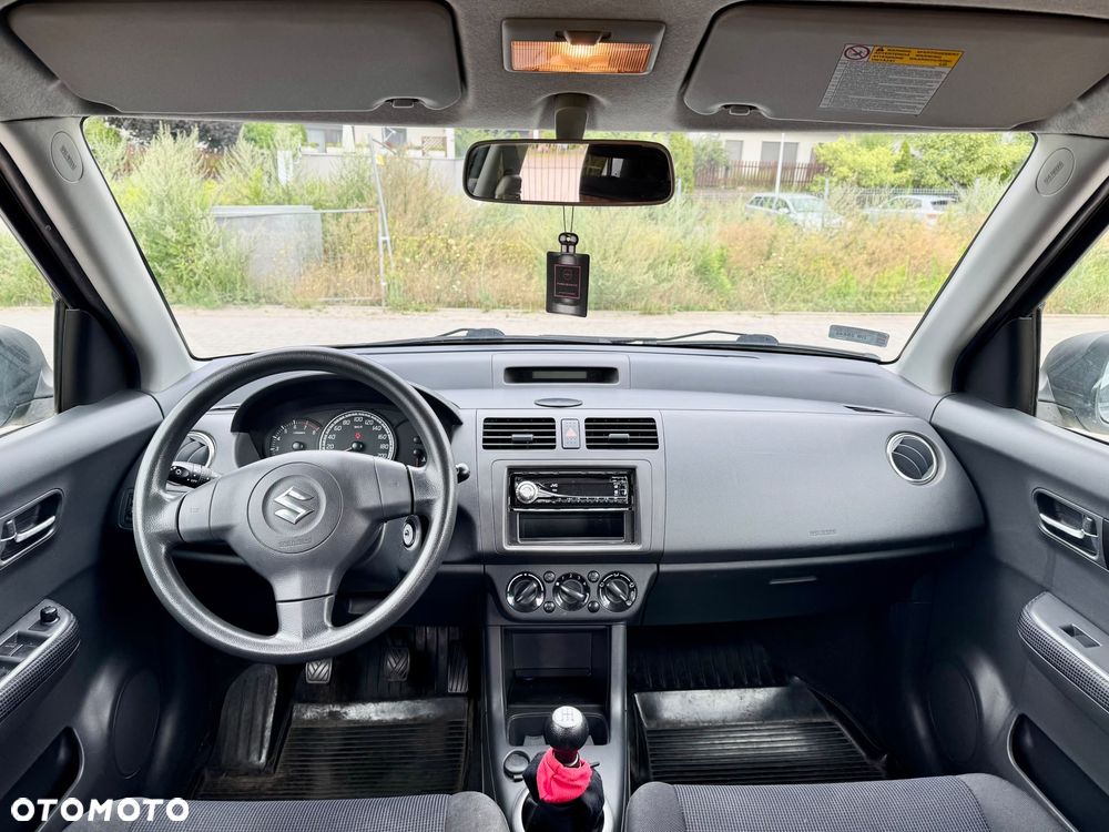 Suzuki Swift 1.3 Club dance - 8