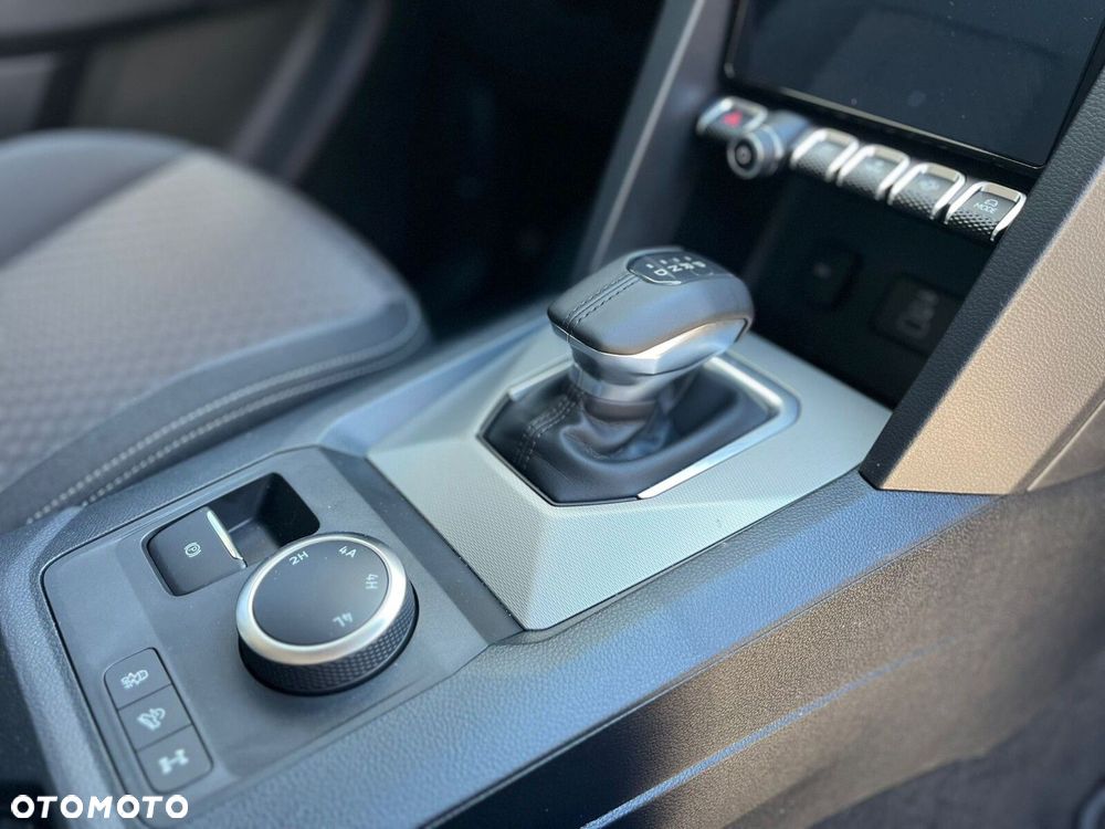 Volkswagen Amarok Life 2.0 TDI 205 KM 4MOTION | Automat 10-przełożeń | Hak | Kamera | LED | Nowy - 23