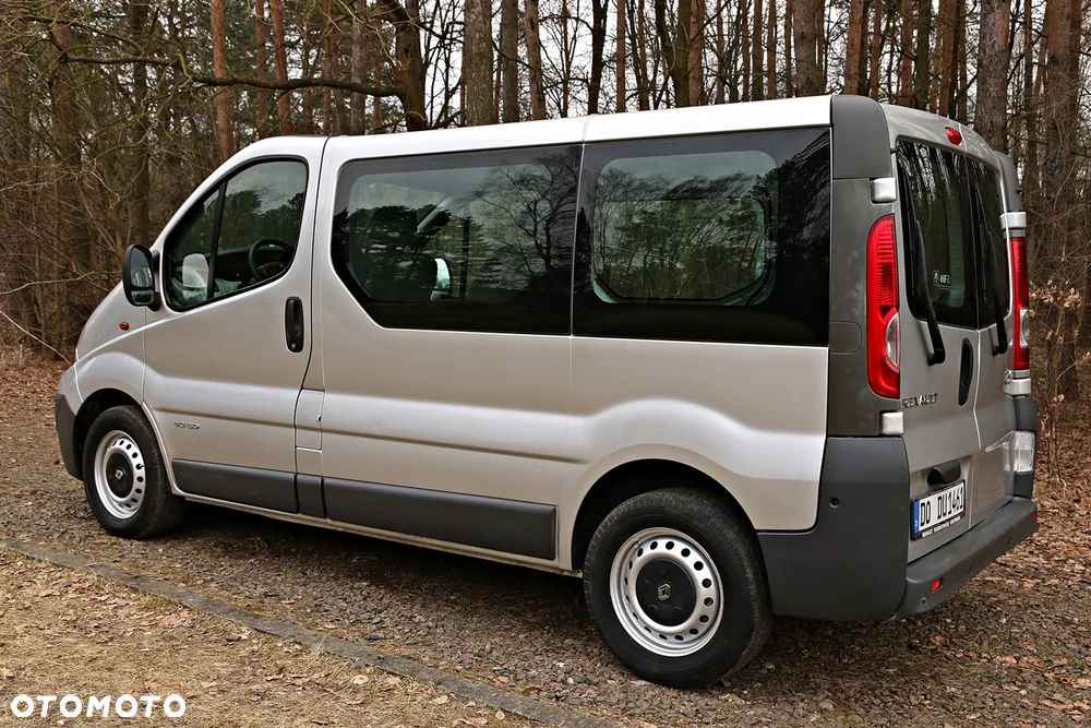 Renault Trafic - 26