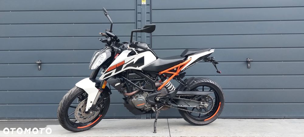 KTM Duke 125 - 14