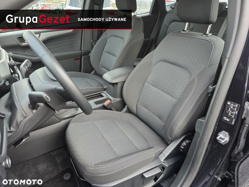 Ford Kuga - 28