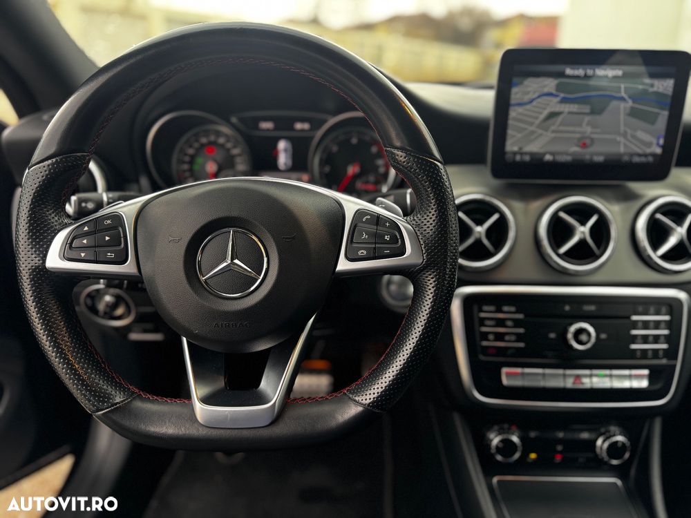 Mercedes-Benz CLA - 9