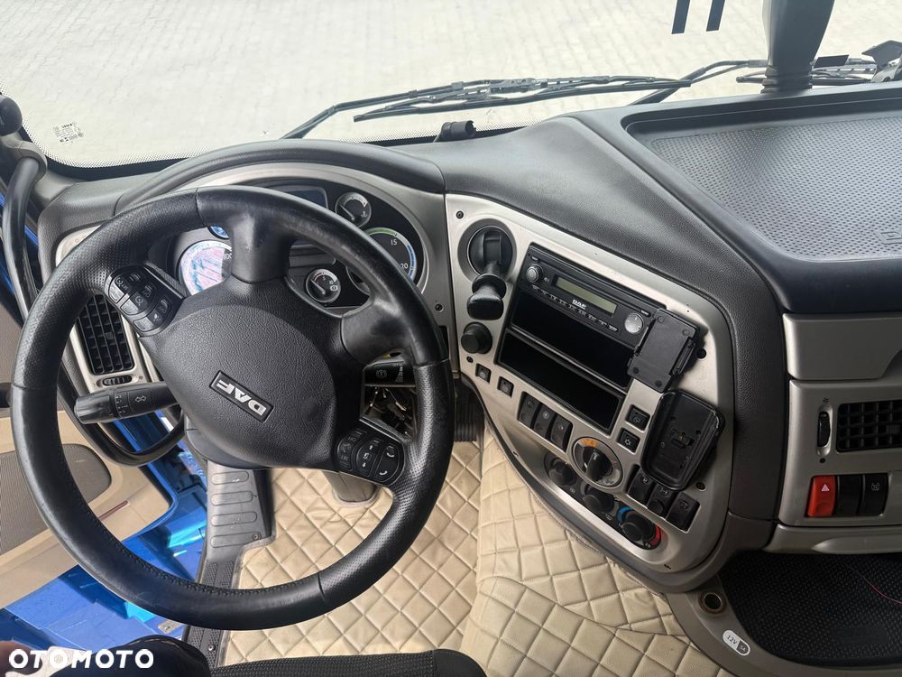 DAF XF - 4