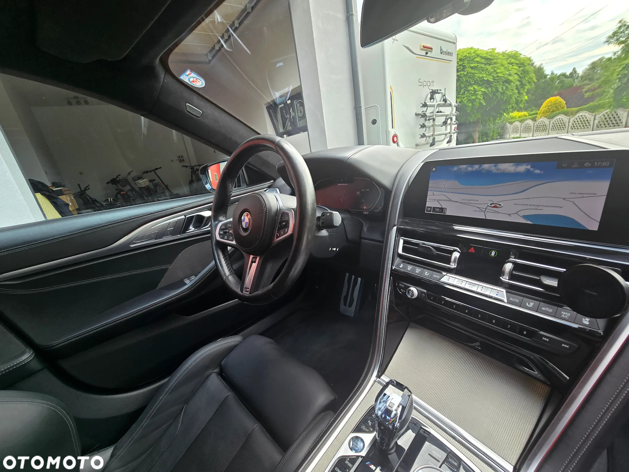 BMW Seria 8 M850i xDrive - 11