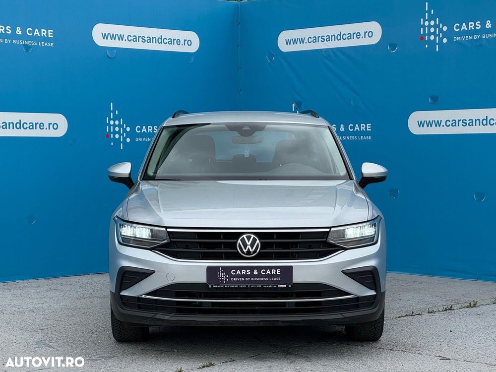 Volkswagen Tiguan - 13