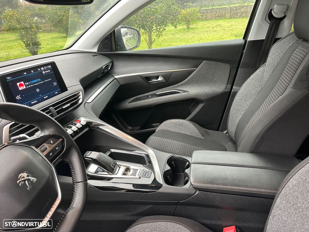 Peugeot 5008 BlueHDI 130 EAT8 Allure Pack - 18