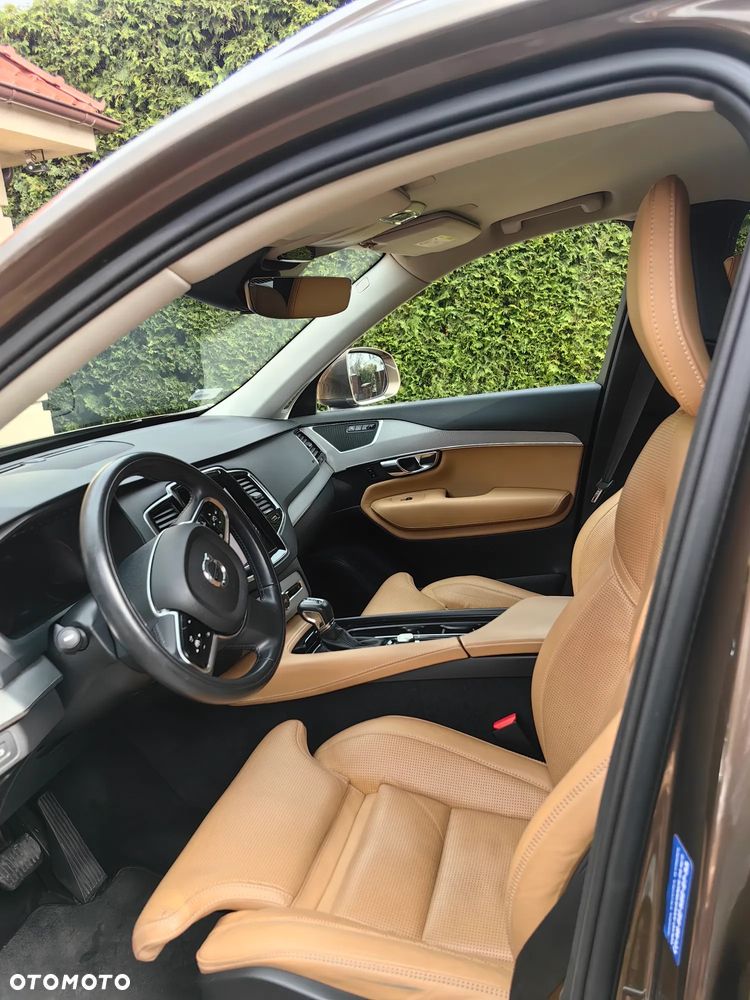 Volvo XC 90 D5 AWD Inscription - 8