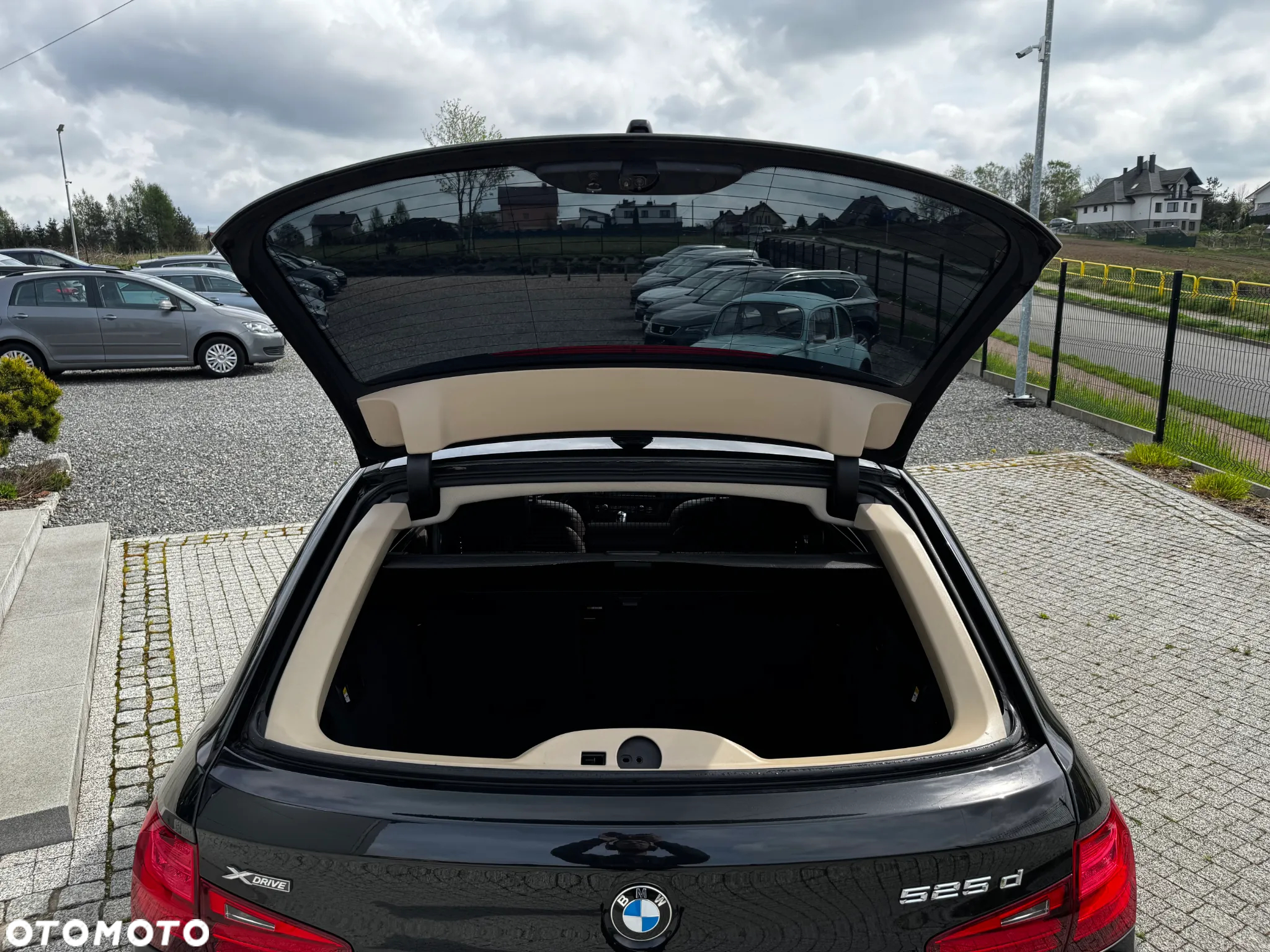 BMW Seria 5 525d Touring Luxury Line - 39