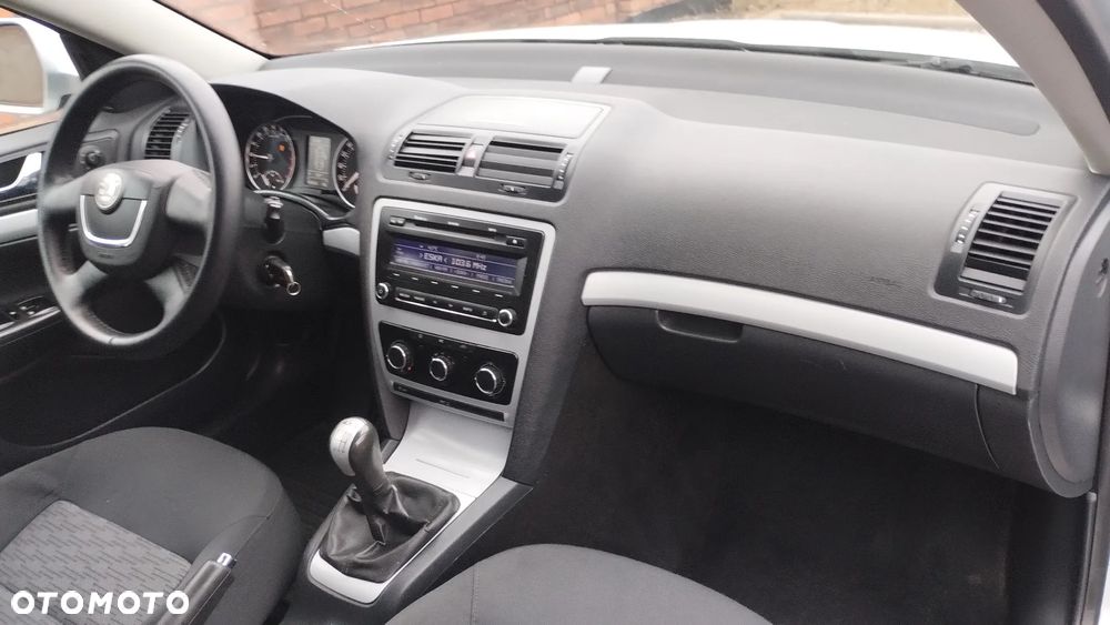 Skoda Octavia 1.6 TDI 4x4 Ambition - 14
