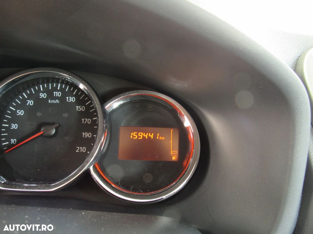 Dacia Sandero TCe 90 Laureate - 11