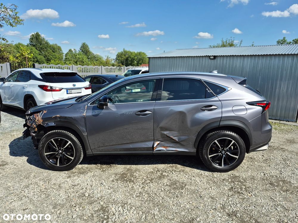 Lexus NX 300 F Impression AWD - 5