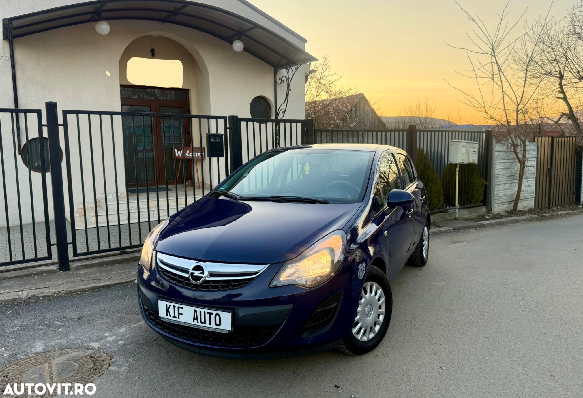 Opel Corsa 1.2 Enjoy - 8