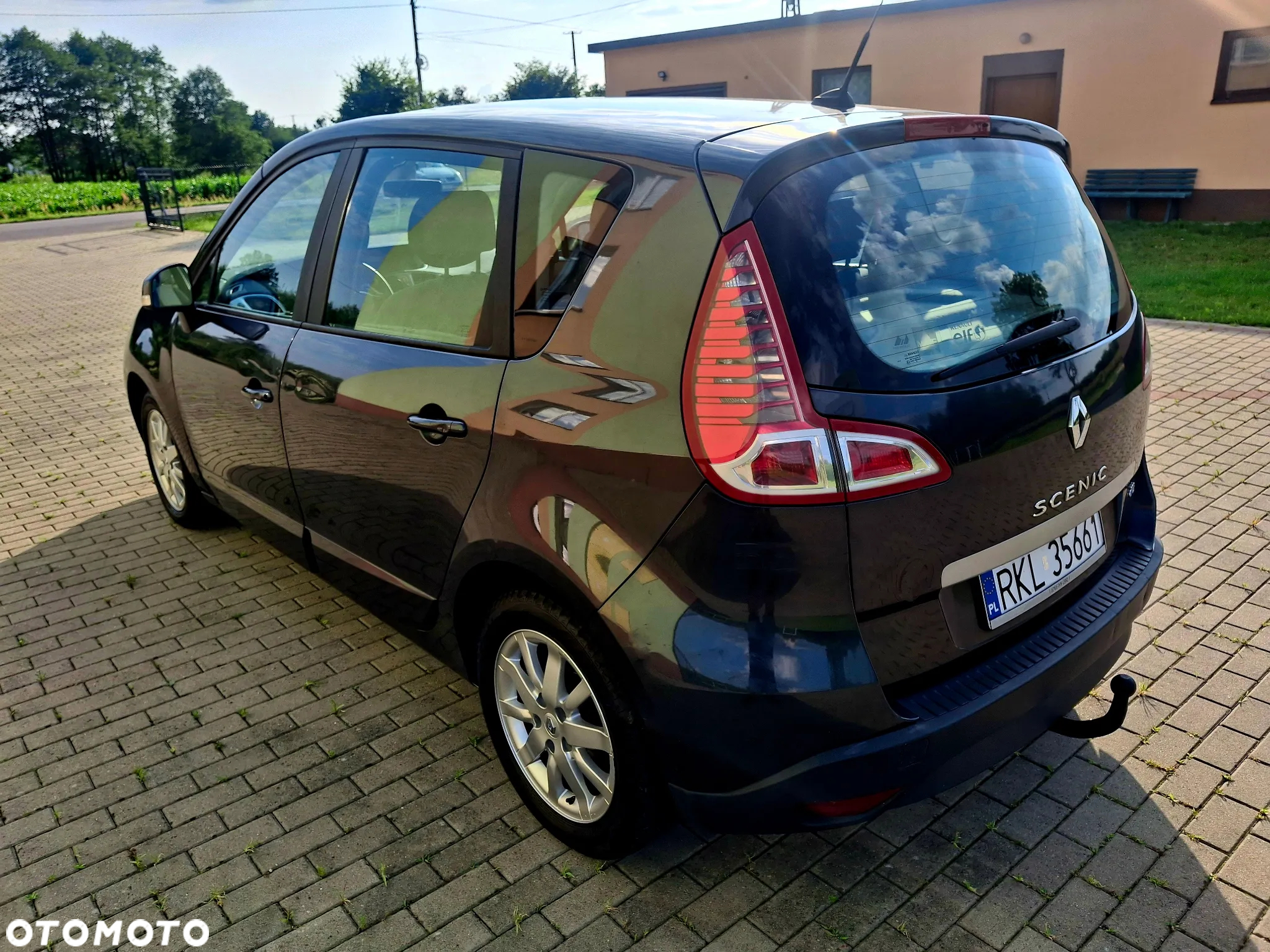 Renault Scenic 1.5 dCi Authentique - 17