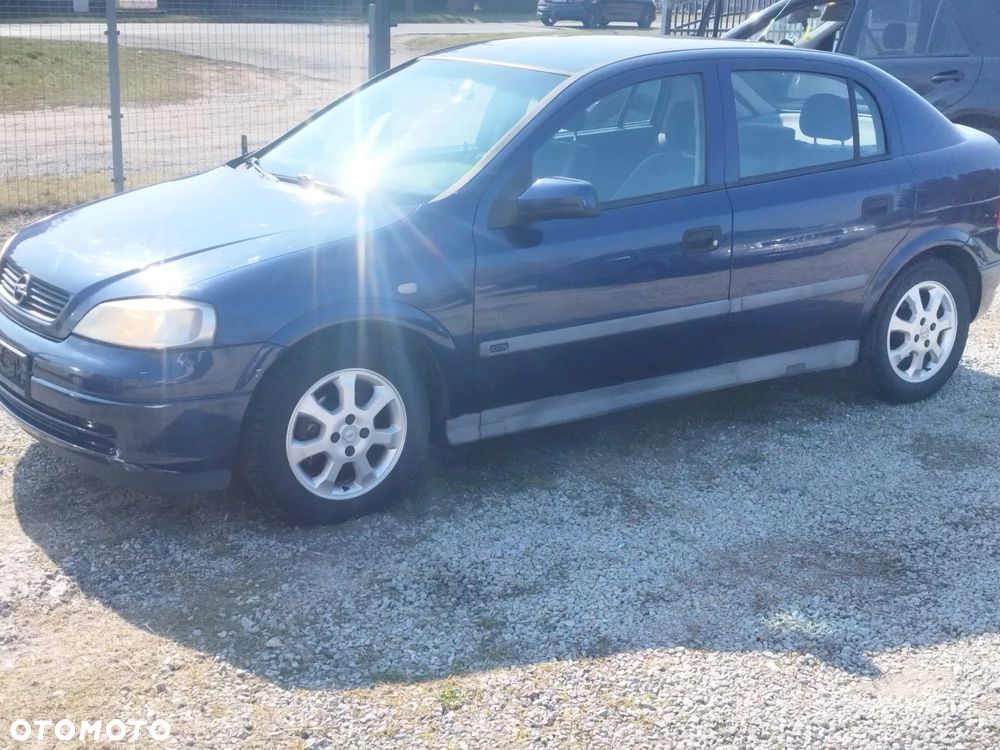 Opel Astra 1.6 GL / Start - 2