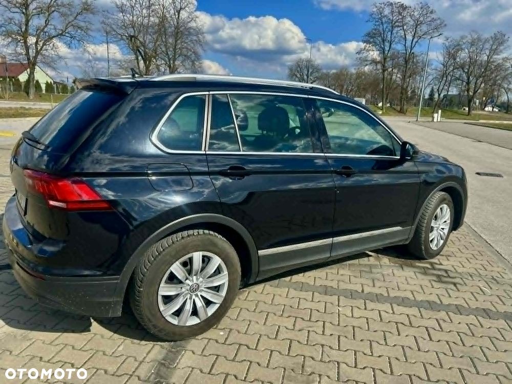 Volkswagen Tiguan 2.0 TDI BMT SCR Comfortline - 18