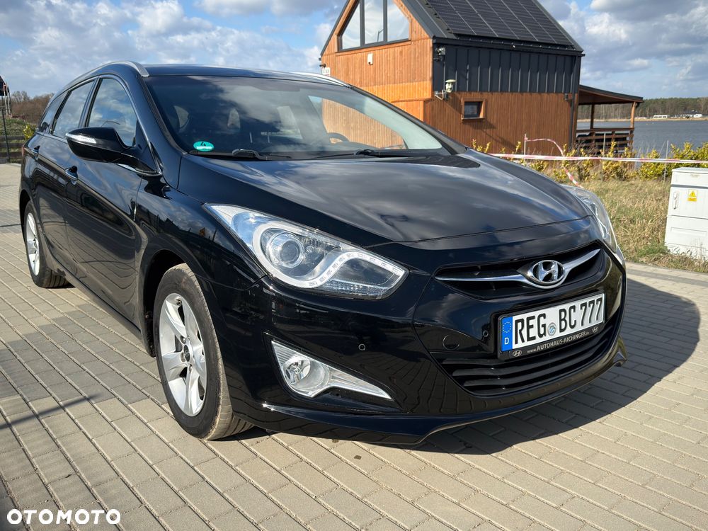 Hyundai i40 i40cw 1.7 CRDi Fifa World Cup Edition - 14