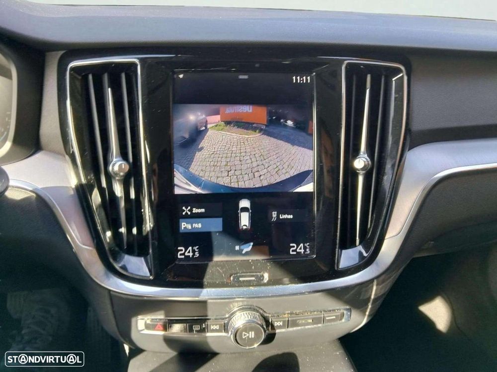 Volvo V60 2.0 T8 AWD TE Momentum - 14