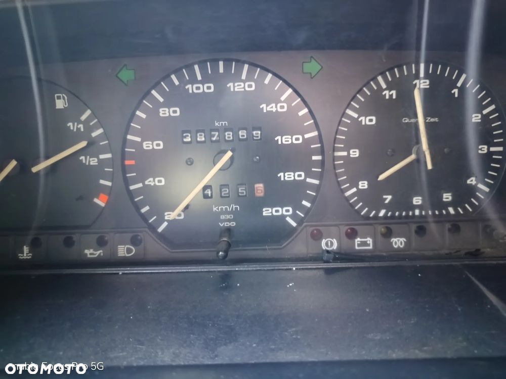 Volkswagen Transporter - 8