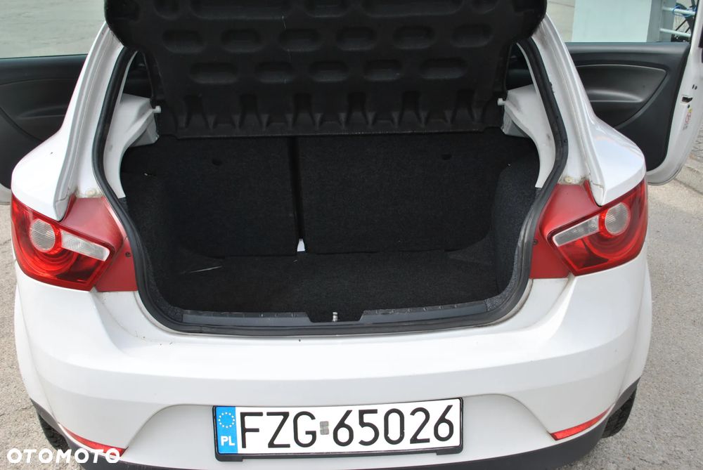 Seat Ibiza SC 1.6 TDI CR Sport - 12