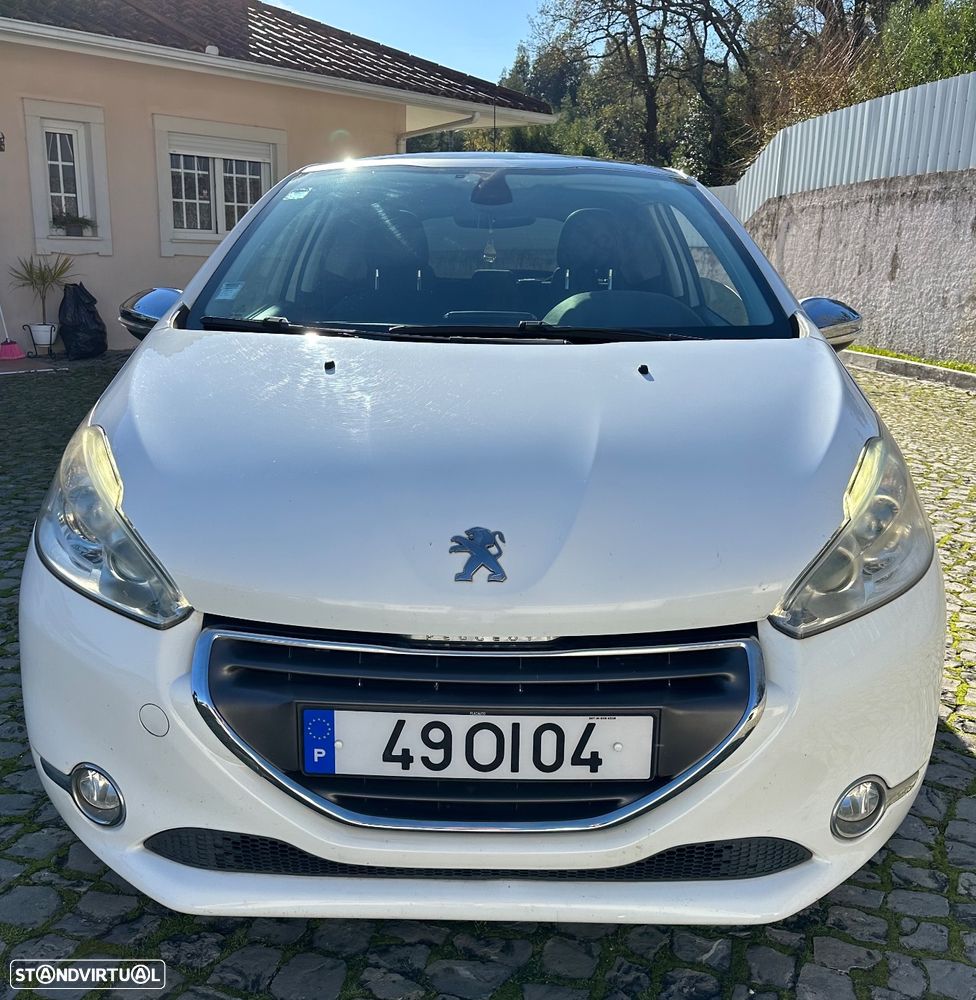 Peugeot 208 1.2 VTi Allure - 2