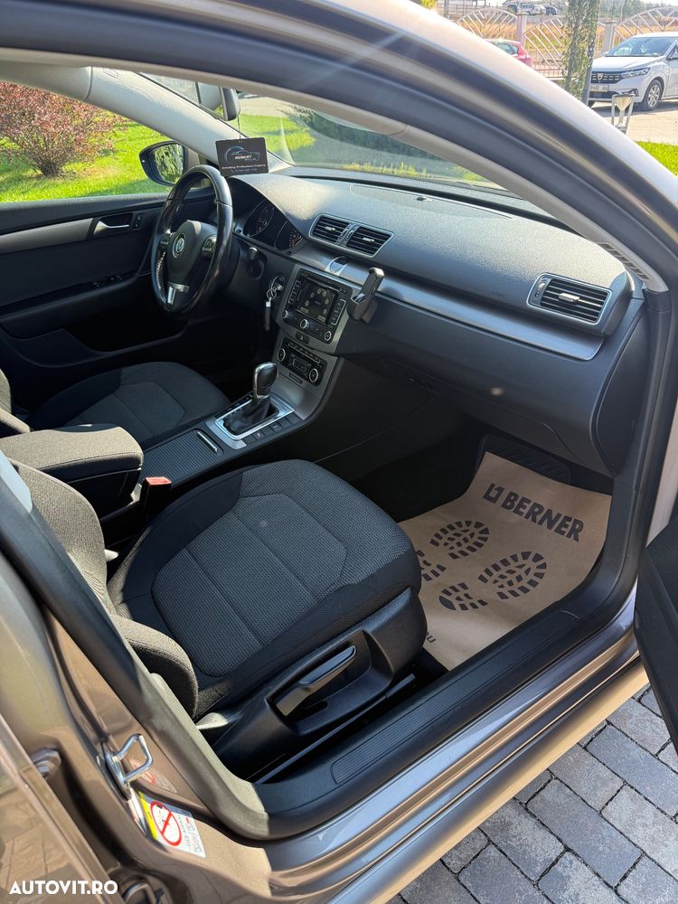 Volkswagen Passat Variant 2.0 TDI DSG BlueMotion Technology Exclusive - 18