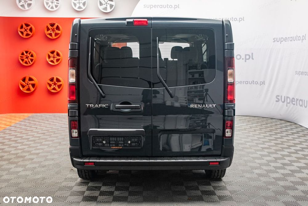 Renault Trafic Kombi L2H1 AT9 2.0 170KM - 9