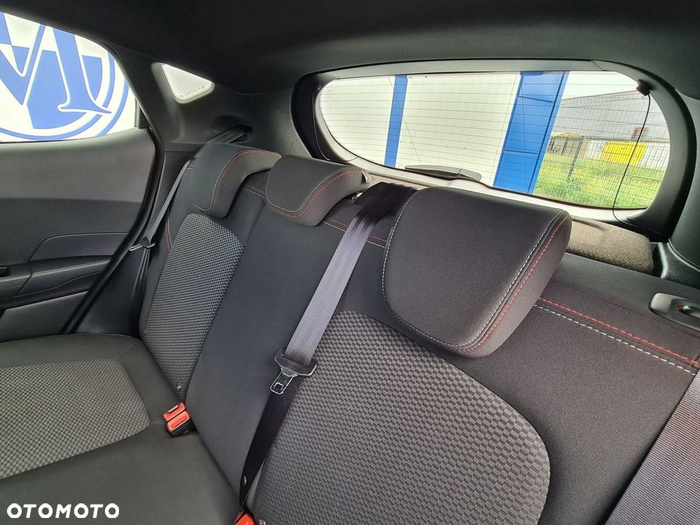 Ford Fiesta 1.0 EcoBoost S&S ST-LINE - 24