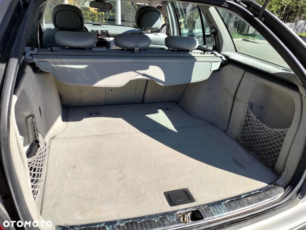 Mercedes-Benz Klasa C 220 CDI Elegance - 17