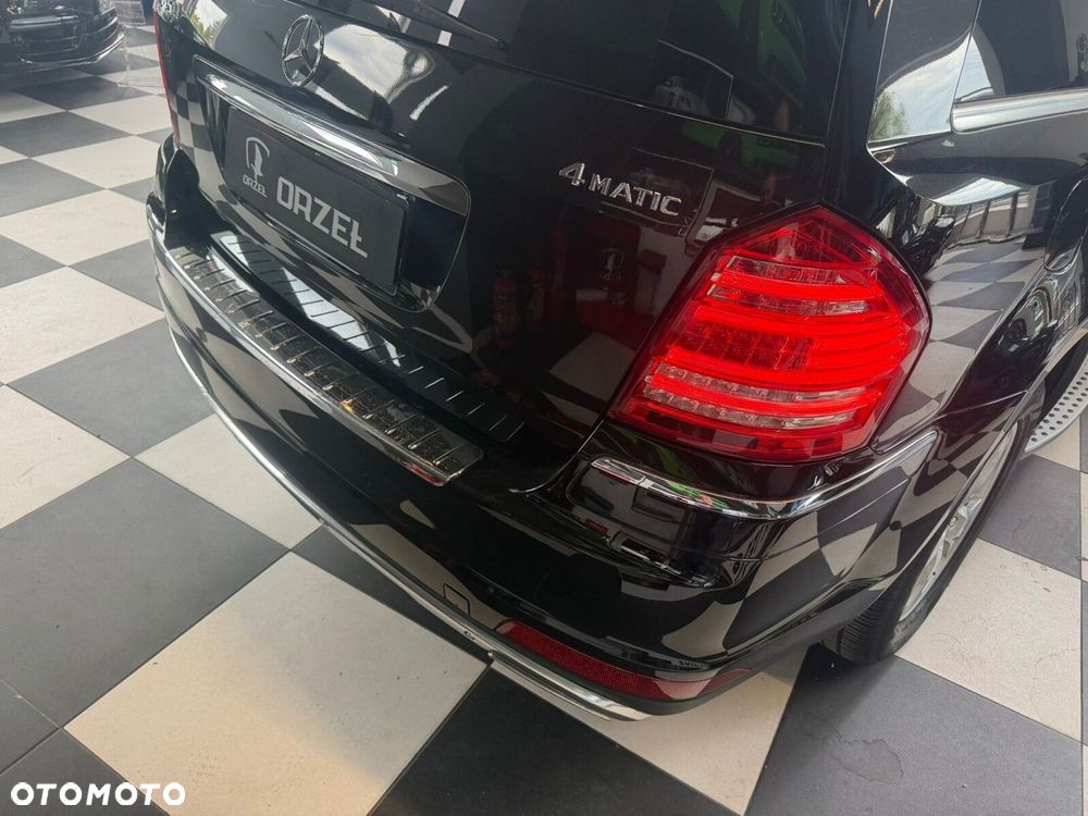 Mercedes-Benz GL - 8