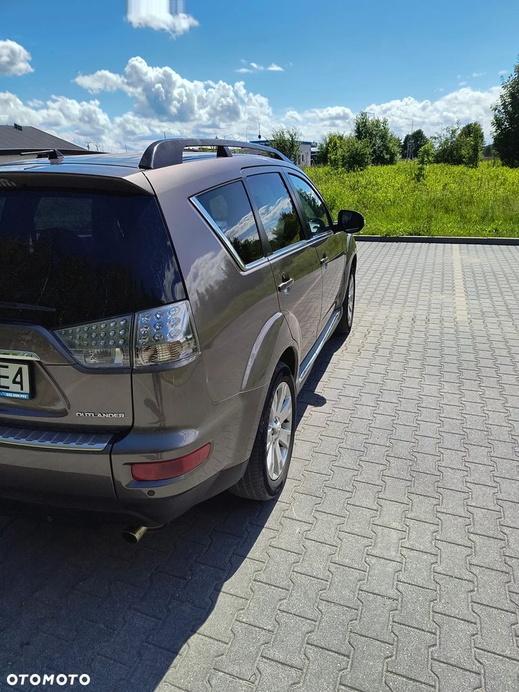 Mitsubishi Outlander 2.0 Intense + 2WD EU5 - 3