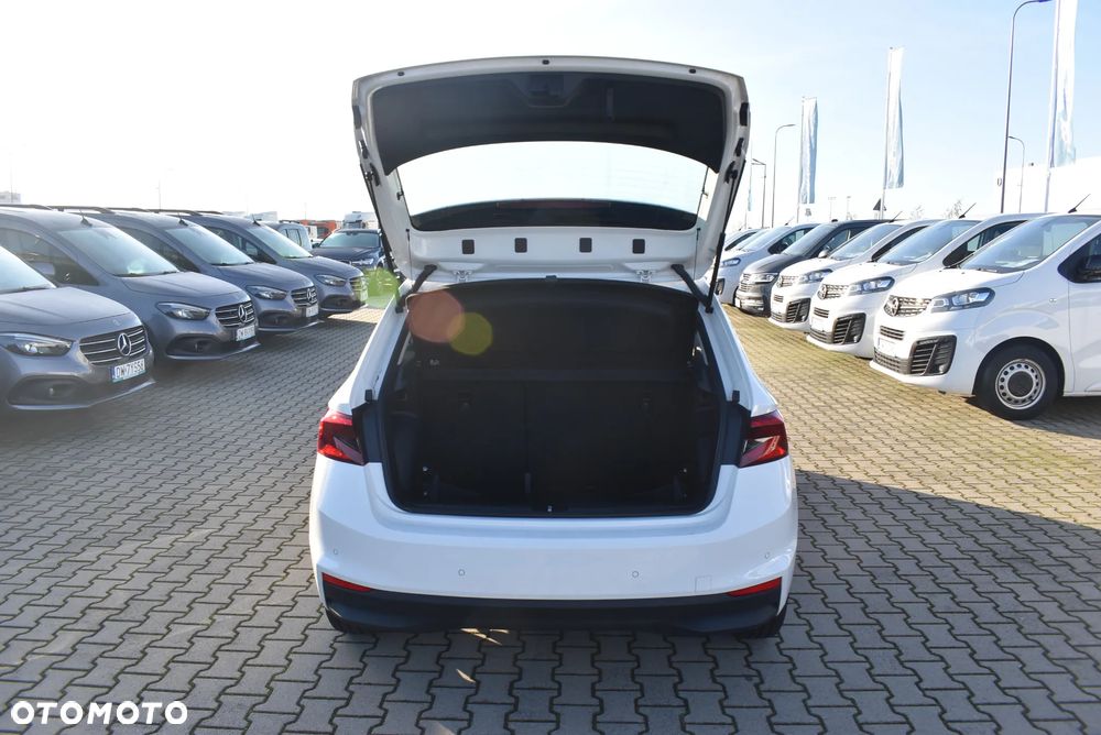 Skoda Fabia 1.0 Ambition - 13