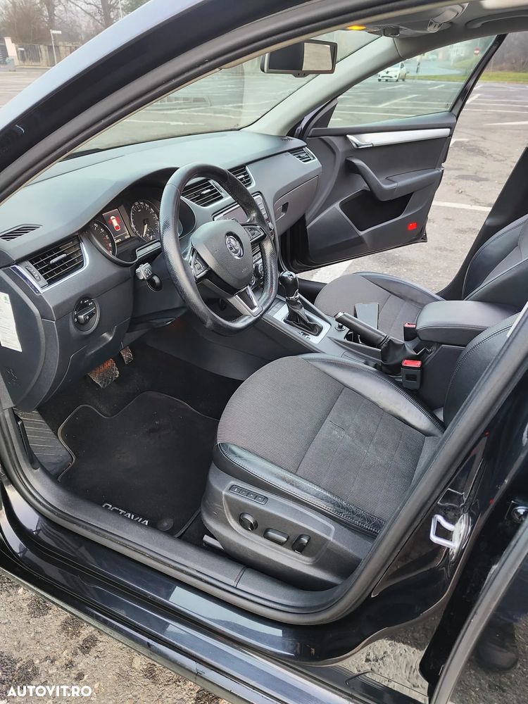 Skoda Octavia 1.6 TDI STYLE DSG - 12
