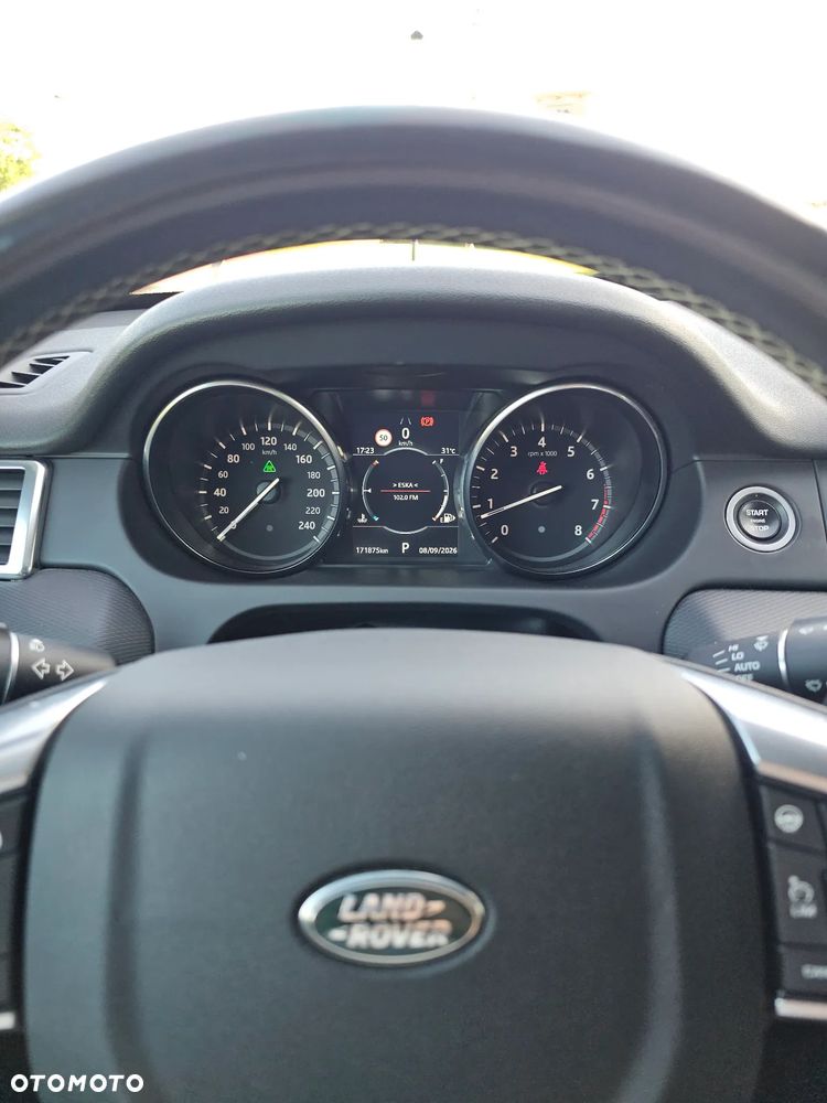 Land Rover Discovery Sport 2.0 Si4 HSE Luxury - 11