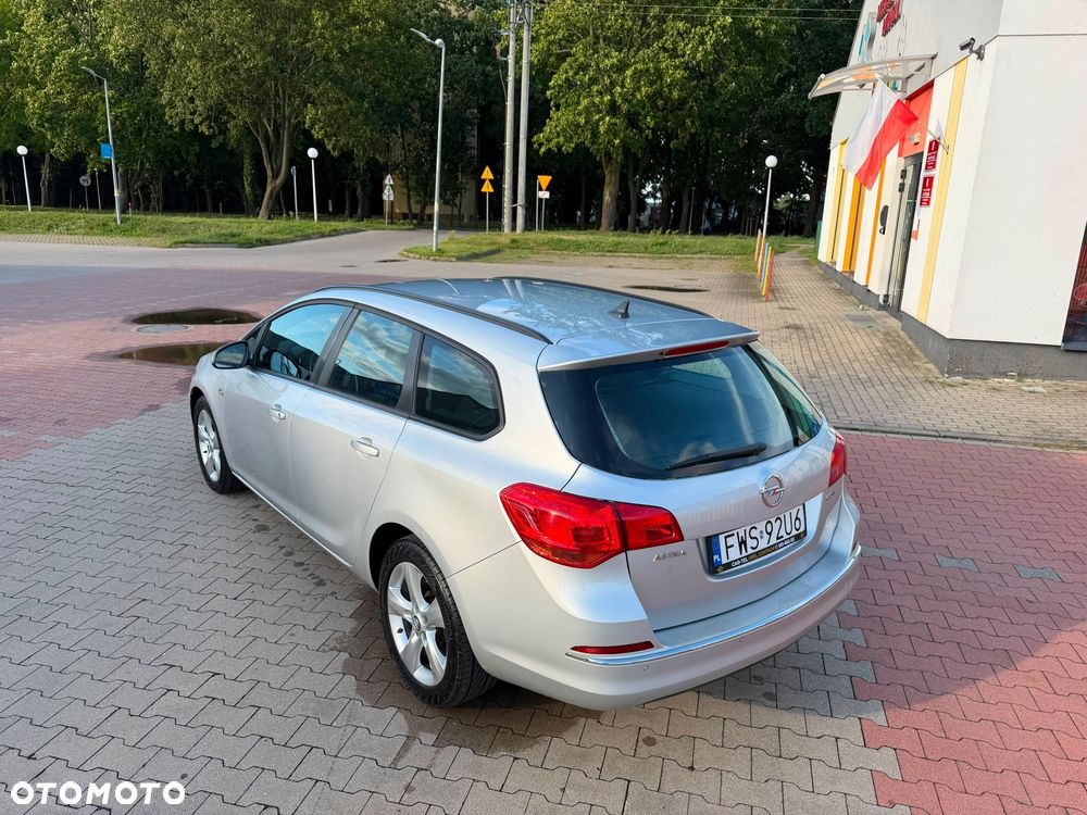 Opel Astra - 13