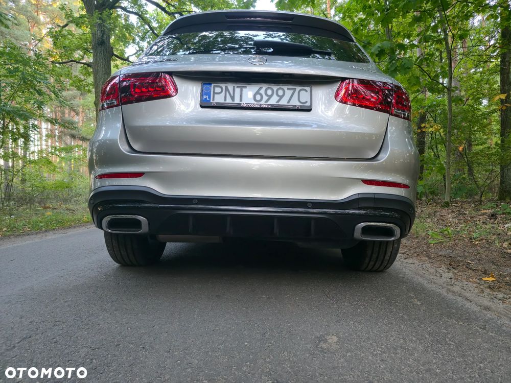 Mercedes-Benz GLC 300 d 4Matic 9G-TRONIC AMG Line - 8