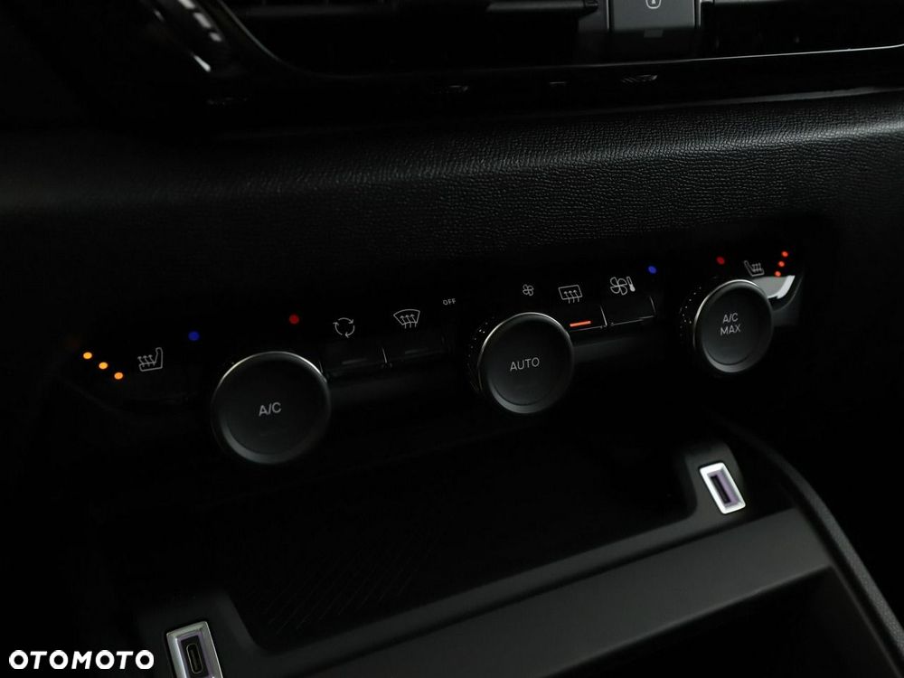 Citroën C4X 1.2 PureTech Max S&S EAT8 - 29