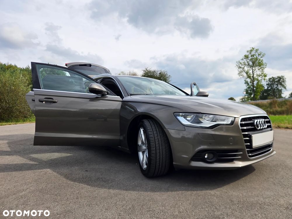 Audi A6 Avant 2.0 TDI Multitronic - 24
