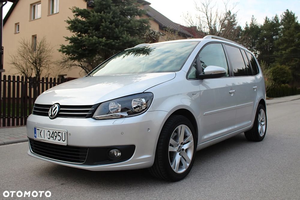 Volkswagen Touran 2.0 TDI DPF Life - 2