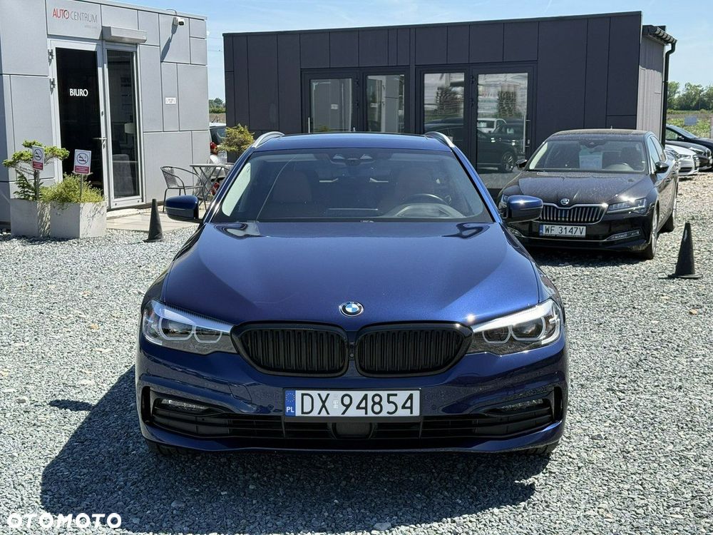 BMW Seria 5 518d Sport Line - 2