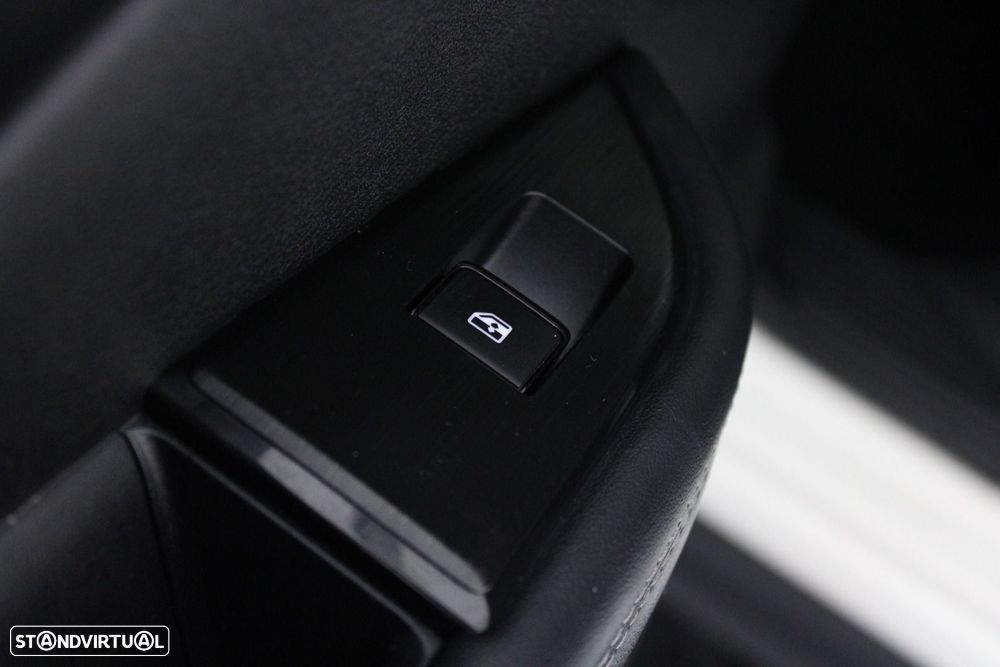 Nissan Qashqai 1.5 e-Power N-Connecta - 35