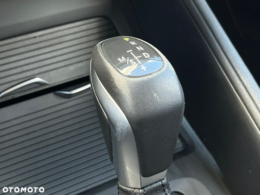 BMW X1 xDrive25e Advantage - 26