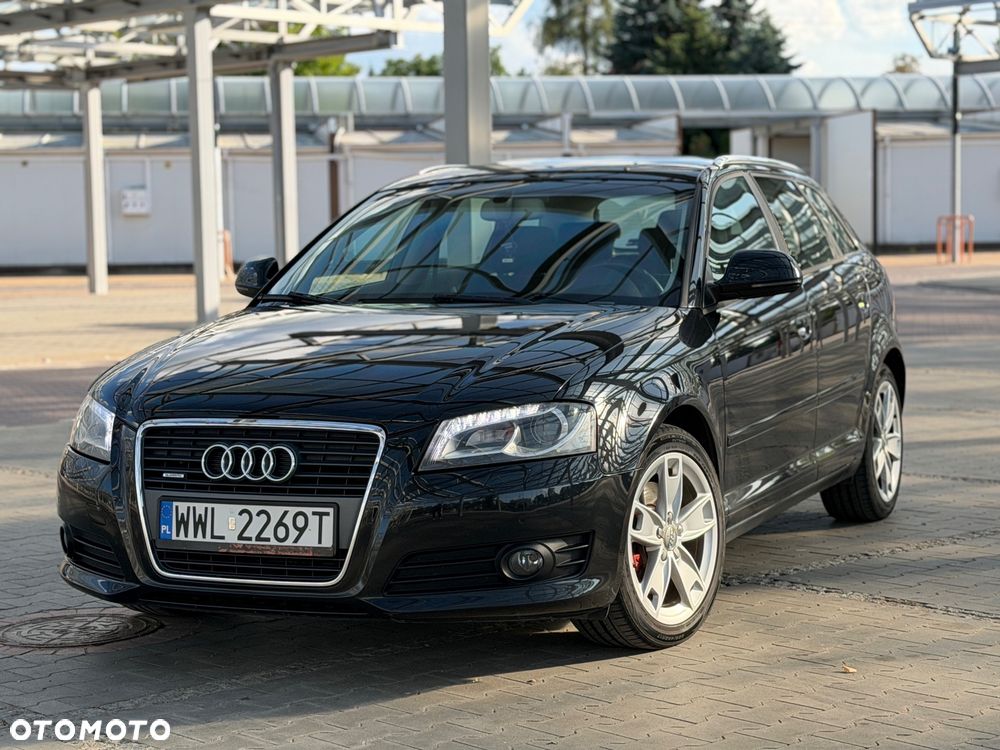 Audi A3 Sportback - 2