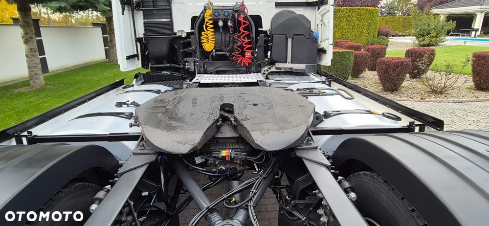 Volvo VOLVO///FH///500///GLOBETROTTER/ XXL///2018///NOWE OPONY/// ZABUDOWY MIĘDZYOSIOWE/// WYŚWIETLACZ OBCIĄŻENIA/// STANDARD/STAN BARDZO DOBRY - 14