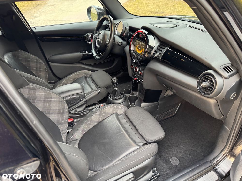 MINI Cooper Resolute Edition - 9