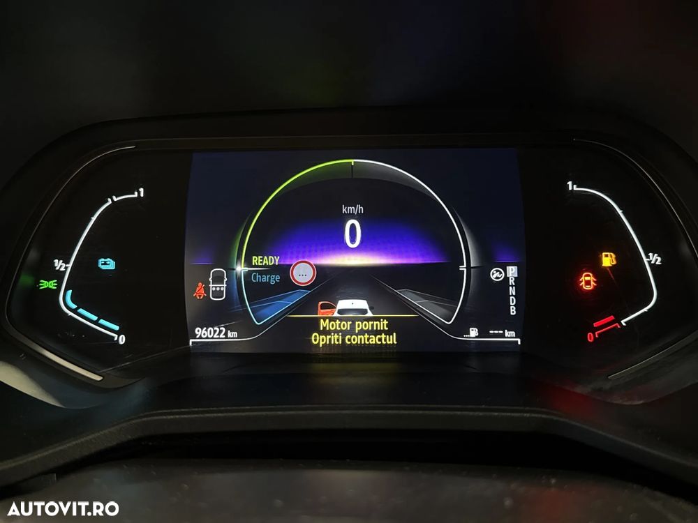 Renault Clio - 11