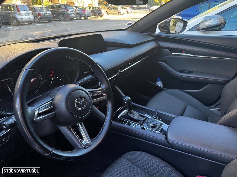 Mazda 3 Hatchback - 4