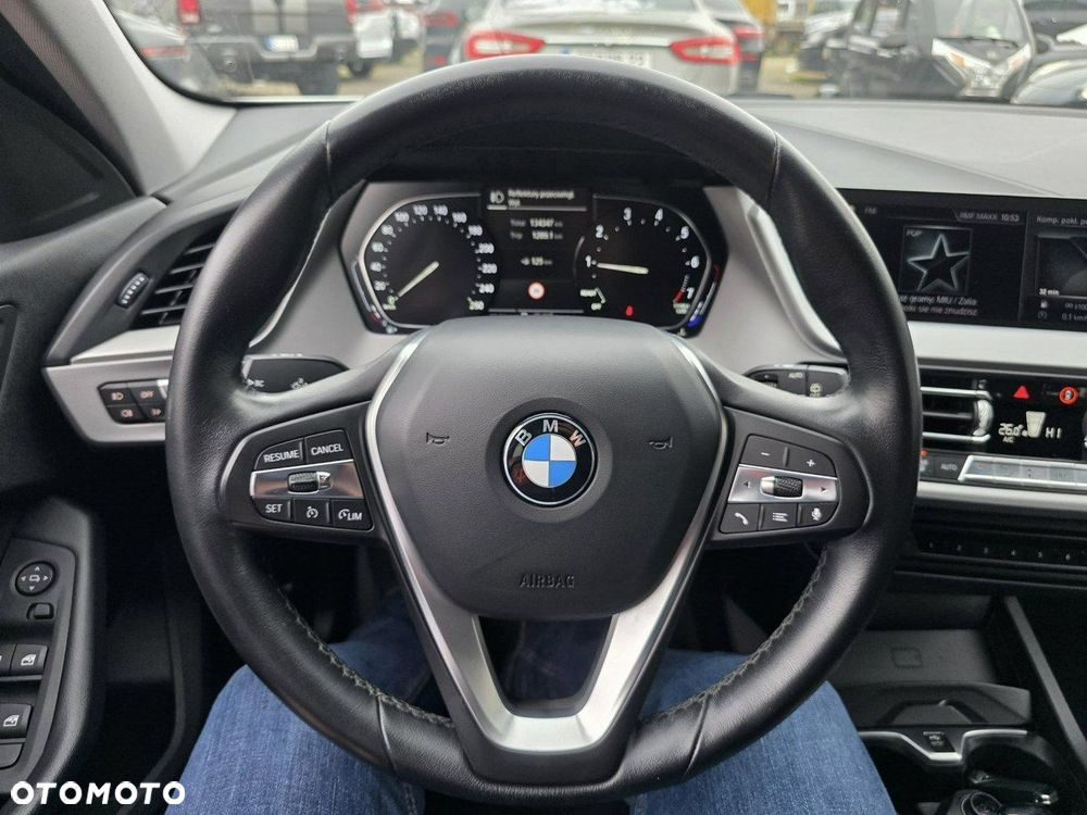 BMW Seria 1 118i M Sport - 9