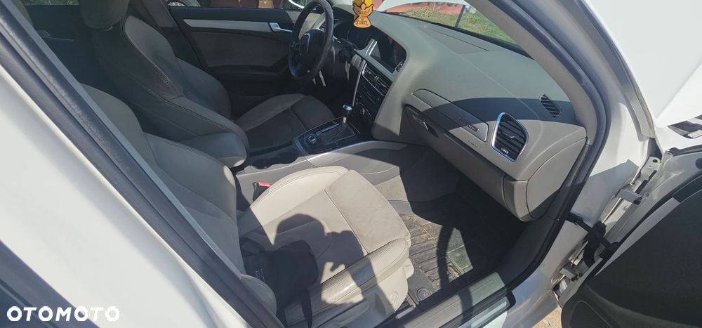 Audi A4 Avant 3.0 TDI Quattro S tronic - 8